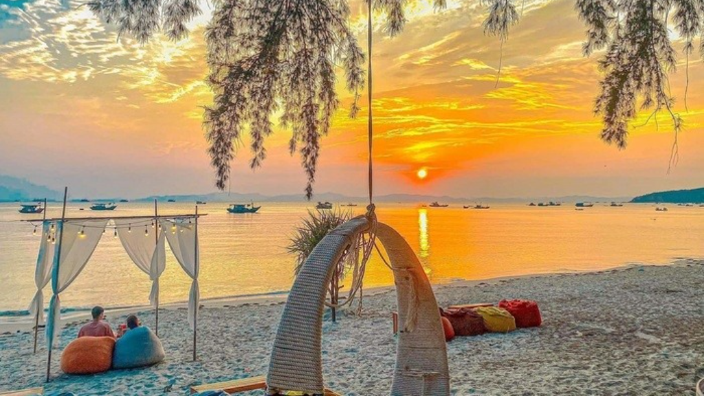 Top Địa Điểm Check-in Đẹp Nhất Ở Quan Lạn Khiến Du Khách Mê Mẩn